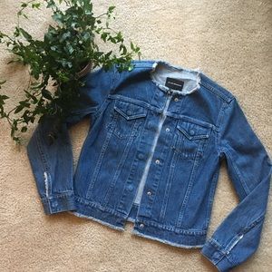 Club Monaco Rimeeka Denim Jacket